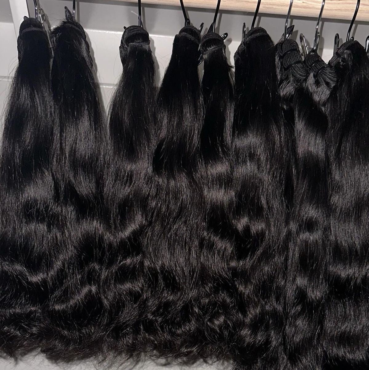 BUNDLES DEALS • RAW HAIR